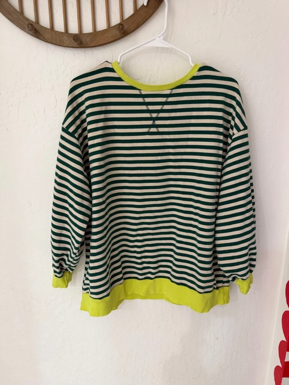 Green Tan Striped Neon Pullover Crewneck Sweater M/L Oversized - Picture 2 of 7
